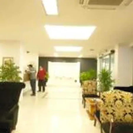 Wox Ew Hotel