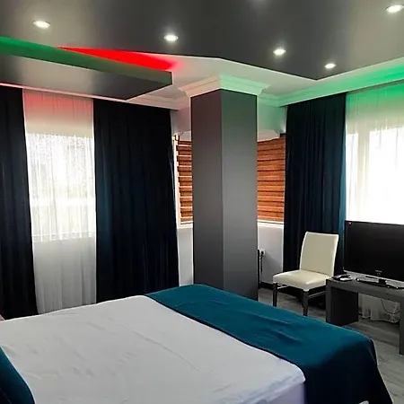 Hotel Wox Ew